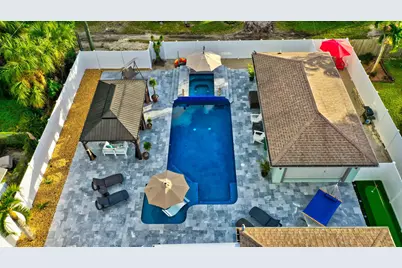 310 Gulfstream Drive, Delray Beach, FL 33444 - Photo 9