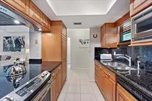 13334 Polo Club Rd, Wellington, FL 33414 - Photo 5