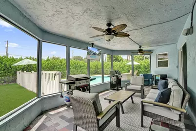 1711 W Oak Knoll Circle, Davie, FL 33324 - Photo 27