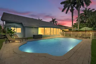 1711 W Oak Knoll Cir, Davie, FL 33324 - Photo 31