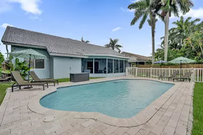 1711 W Oak Knoll Circle, Davie, FL 33324 - Photo 33