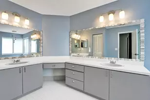 1711 W Oak Knoll Cir, Davie, FL 33324 - Photo 23