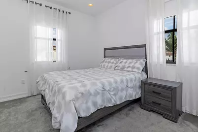11824 SW 13th Court, Pembroke Pines, FL 33025 - Photo 31