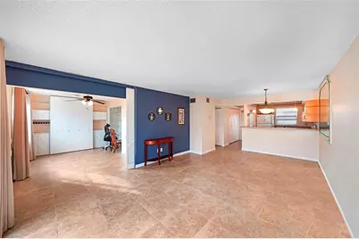 7500 NW 30th Place #402, Sunrise, FL 33313 - Photo 3