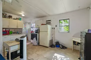 612 3rd Ave S, Lake Worth Beach, FL 33460 - Photo 5