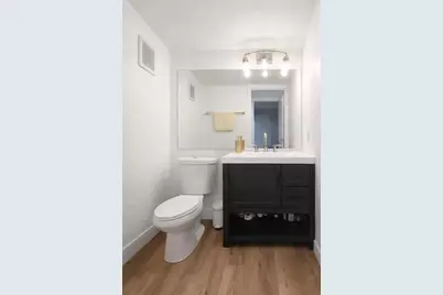124 Oakridge I #124, Deerfield Beach, FL 33442 - Photo 17
