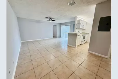 30 Crossings Circle #A, Boynton Beach, FL 33435 - Photo 5