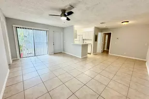 30 Crossings Cir, Boynton Beach, FL 33435 - Photo 3