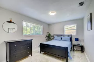 168 SE 31st Ave, Boynton Beach, FL 33435 - Photo 17