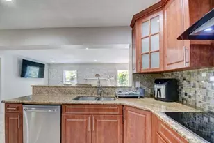 168 SE 31st Ave, Boynton Beach, FL 33435 - Photo 11
