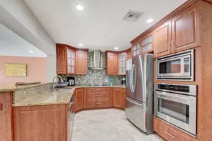 168 SE 31st Ave, Boynton Beach, FL 33435 - Photo 9