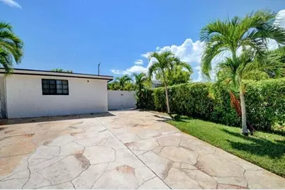 168 SE 31st Avenue, Boynton Beach, FL 33435 - Photo 35