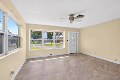 533 NW 17th Avenue, Fort Lauderdale, FL 33311 - Photo 9