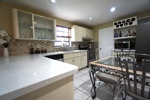 12621 SW 9th St, Miami, FL 33184 - Photo 23
