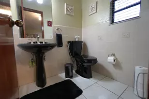 12621 SW 9th St, Miami, FL 33184 - Photo 13