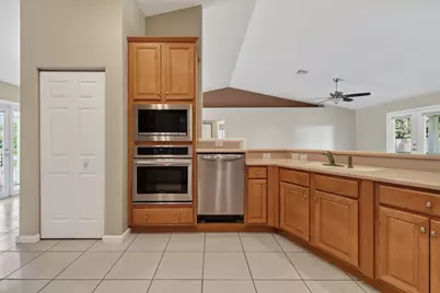 1061 SW Benschop Avenue, Port Saint Lucie, FL 34953 - Photo 11