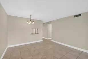 2615 NE 1st Ct, Boynton Beach, FL 33435 - Photo 11