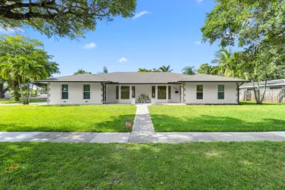 7381 NW 9th Street, Plantation, FL 33317 - Photo 1