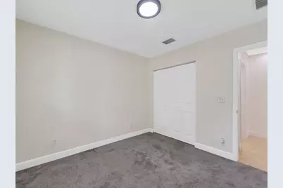 1975 Grey Falcon Circle SW, Vero Beach, FL 32962 - Photo 15