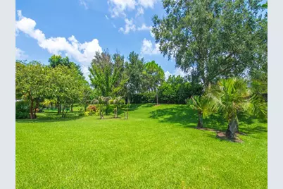1975 Grey Falcon Circle SW, Vero Beach, FL 32962 - Photo 25