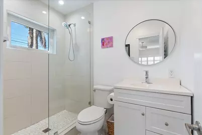 2740 NE 25th Place, Fort Lauderdale, FL 33305 - Photo 17