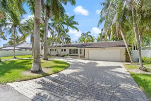 2740 NE 25th Pl, Fort Lauderdale, FL 33305 - Photo 31