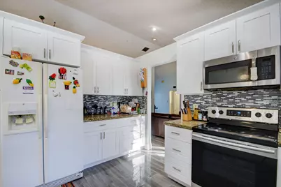 9697 Majestic Way, Boynton Beach, FL 33437 - Photo 15