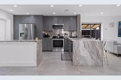 9184 NW 44th Court, Sunrise, FL 33351 - Photo 7