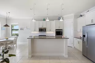 11513 NW 81st Pl, Parkland, FL 33076 - Photo 5
