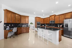 10111 Edgewater Ct, Parkland, FL 33076 - Photo 7