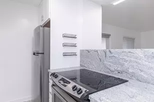 5918 Pierce St, Hollywood, FL 33021 - Photo 5