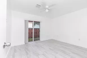 5918 Pierce St, Hollywood, FL 33021 - Photo 15