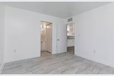 5918 Pierce Street, Hollywood, FL 33021 - Photo 27