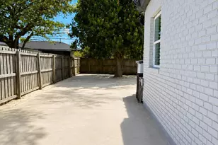 618 49th St, West Palm Beach, FL 33407 - Photo 11