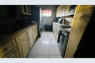 1270 NW 54th Avenue, Lauderhill, FL 33313 - Photo 3