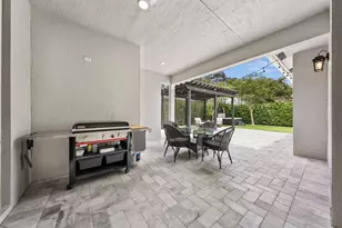 4762 Village Way, Davie, FL 33314 - Photo 33