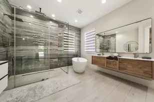 4762 Village Way, Davie, FL 33314 - Photo 15