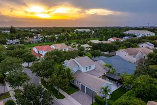 4762 Village Way, Davie, FL 33314 - Photo 41