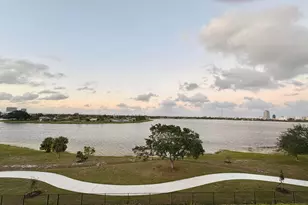 470 Executive Center Dr, West Palm Beach, FL 33401 - Photo 21