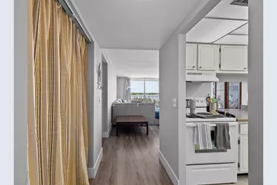 470 Executive Center Drive #5b, West Palm Beach, FL 33401 - Photo 13