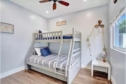 2622 NE 27th Avenue, Lighthouse Point, FL 33064 - Photo 19