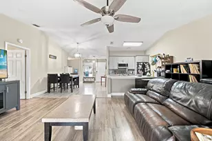 18 Winchmore Ln, Boynton Beach, FL 33426 - Photo 7