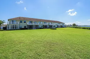 3223 S Lakeview Cir, Hutchinson Island, FL 34949 - Photo 33