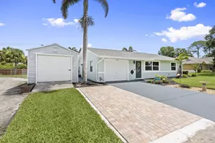 8302 Penny Ln, Fort Pierce, FL 34951 - Photo 3