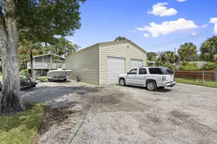 8302 Penny Ln, Fort Pierce, FL 34951 - Photo 11