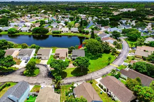 28 Paxford Ln, Boynton Beach, FL 33426 - Photo 45