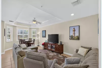11812 Valencia Gardens Avenue, Palm Beach Gardens, FL 33410 - Photo 21