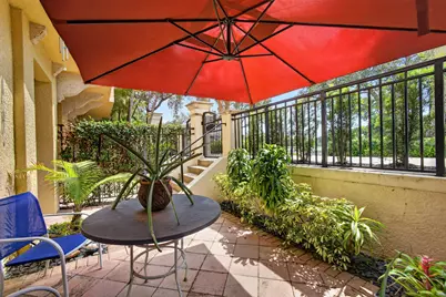 11812 Valencia Gardens Avenue, Palm Beach Gardens, FL 33410 - Photo 7