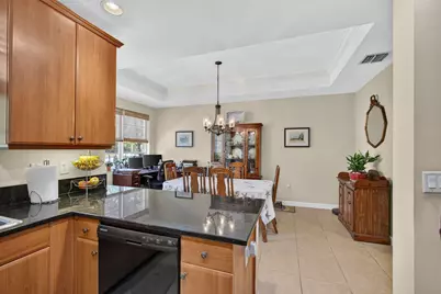11812 Valencia Gardens Avenue, Palm Beach Gardens, FL 33410 - Photo 49