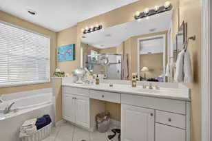11812 Valencia Gardens Ave, Palm Beach Gardens, FL 33410 - Photo 63